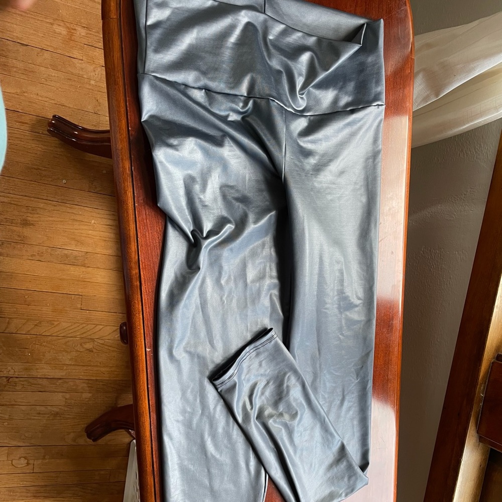 Coquetry Clothing Size Large
